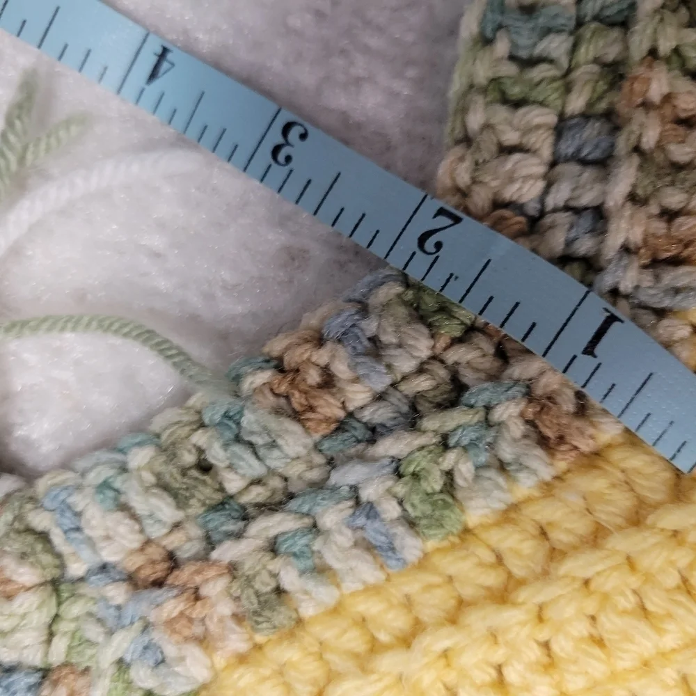 HANDKNIT Chevron stripe Crochet Lap Blanket 48 x 62